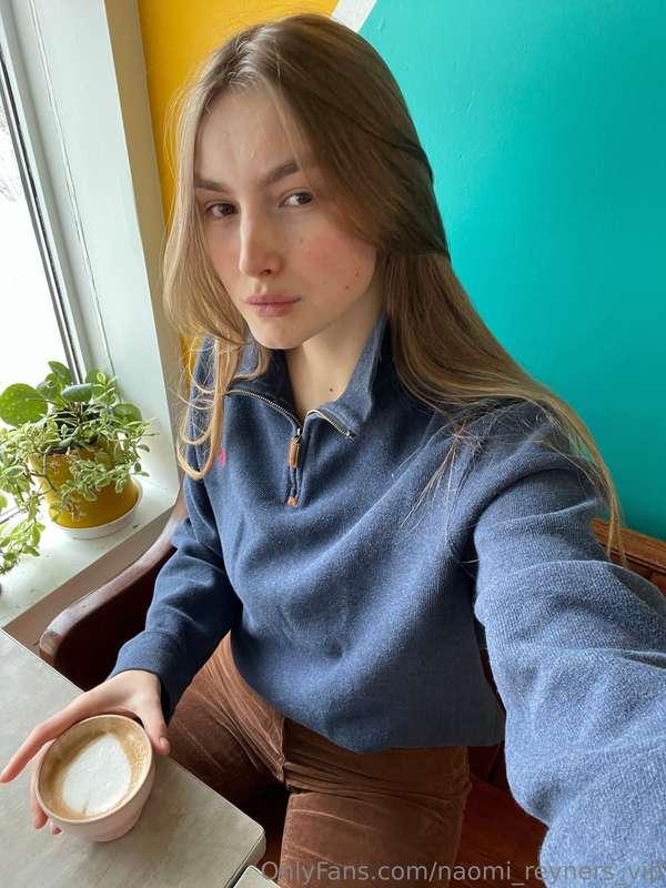 naomi_reyner image #0