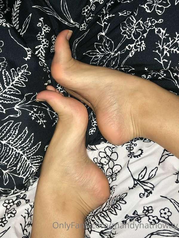 Fits perfect.

What else fits perfect, anon?

DM Me your ans..