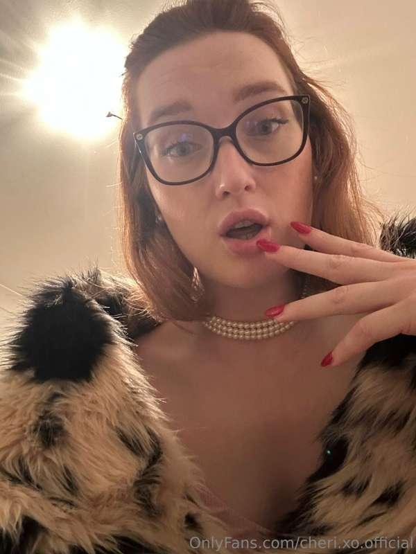 Oh my gosh!! 😱 You haven’t heard?? 👂😜

@cheri.xxx is giving ..