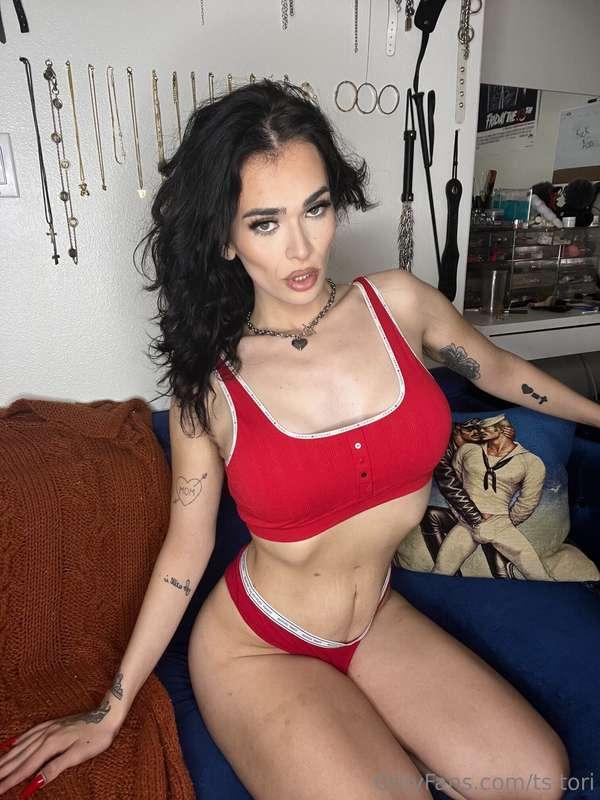 Bend me over and treat me the way It should 💕