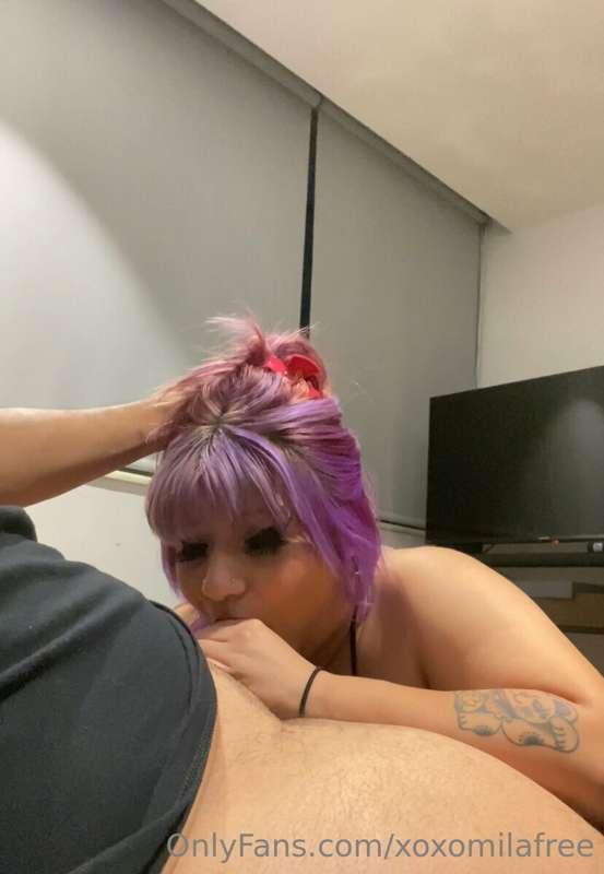 full view of me giving that sloppy 💦💦
unlock this blowjob vi..