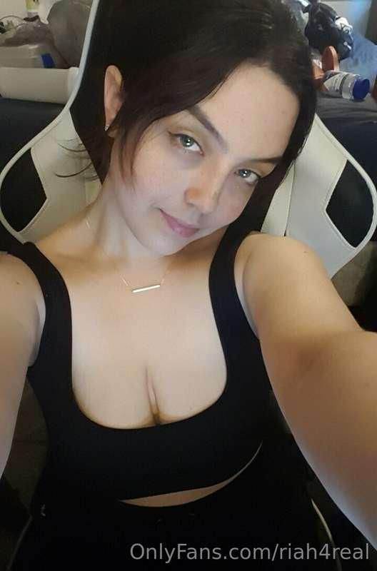 hi babe have some time?