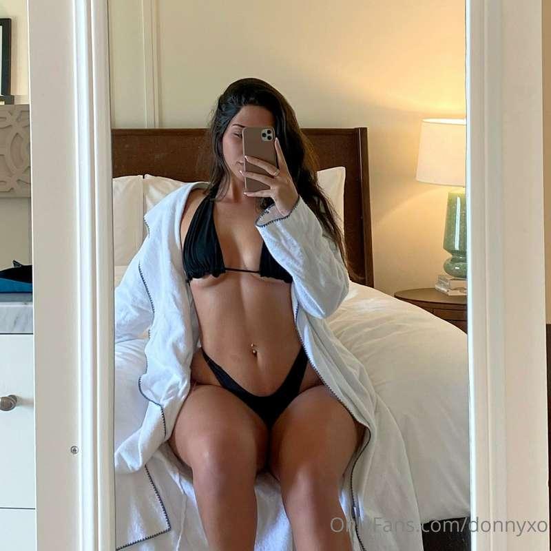 Happy Monday my loves… new stuff this week. I love you all f..