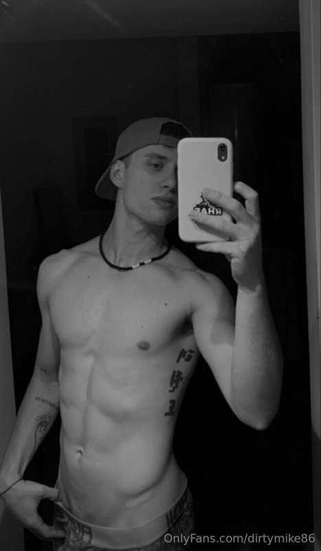 Professional fighter, very hot🔥As I fight in the ring, I fig..