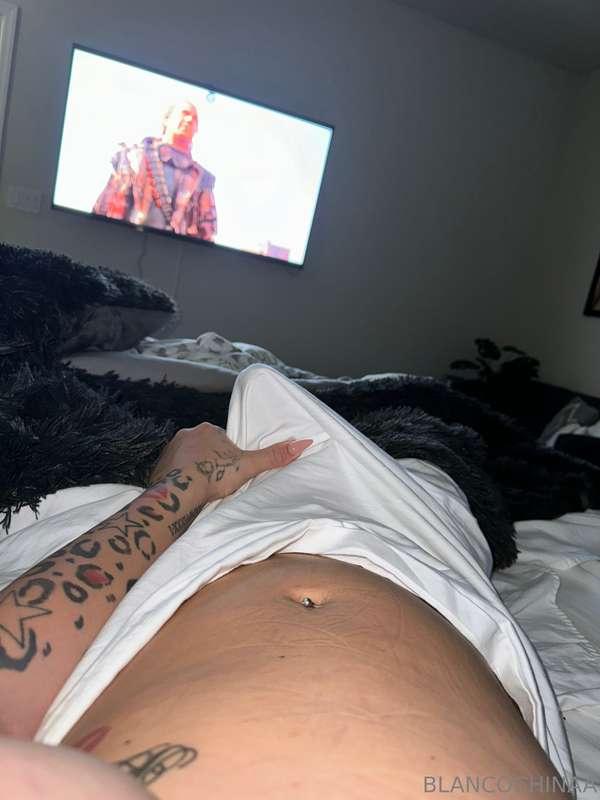 Rainy day in Florida just woke up from my nap hard asf❗️ I w..