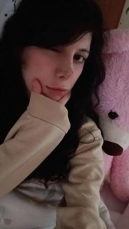 making new content tomorrow 💗🧸