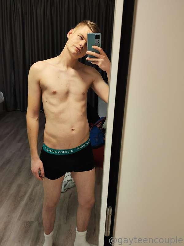 Boyfriend isn't back yet. Who wants to join me? <3