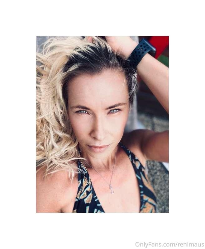 https://onlyfans.com/renimaus01