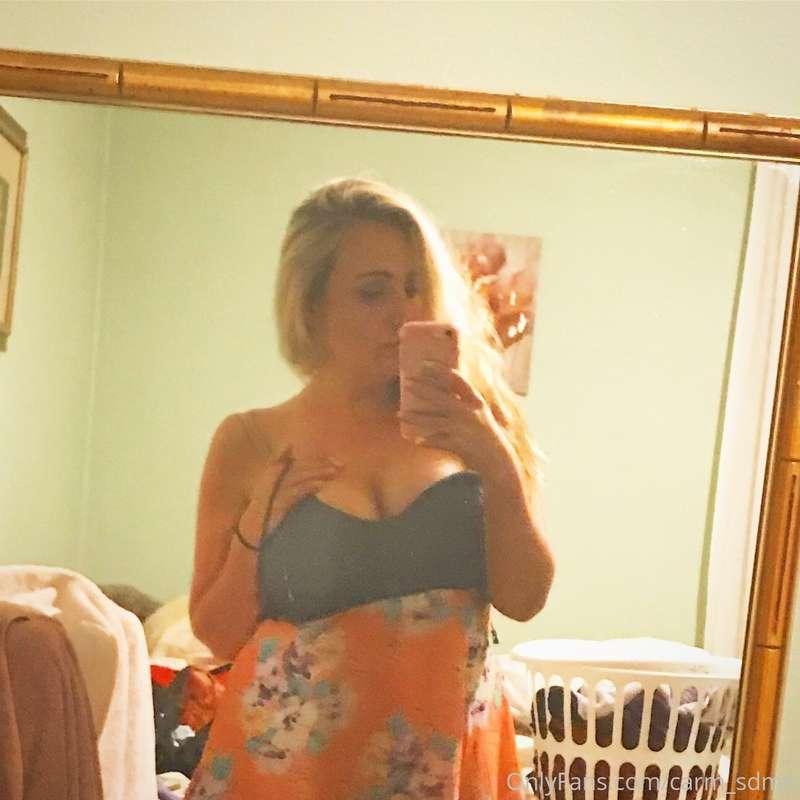 All dressed up for you, baby 😘