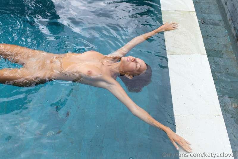 katyaclover image #0