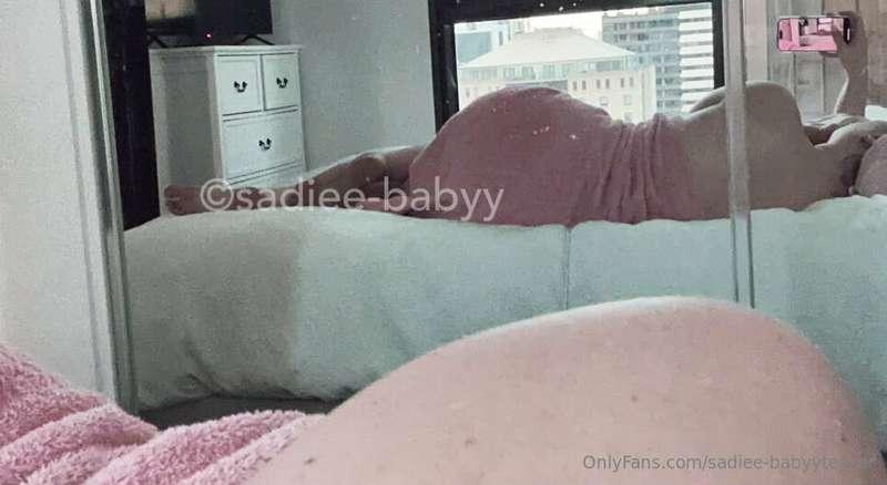 Want to unlock daily NSFW content? Over 3500 videos + photos..