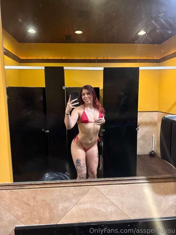 Work is slowwww... send me a tip & I'll send you a surprise ..