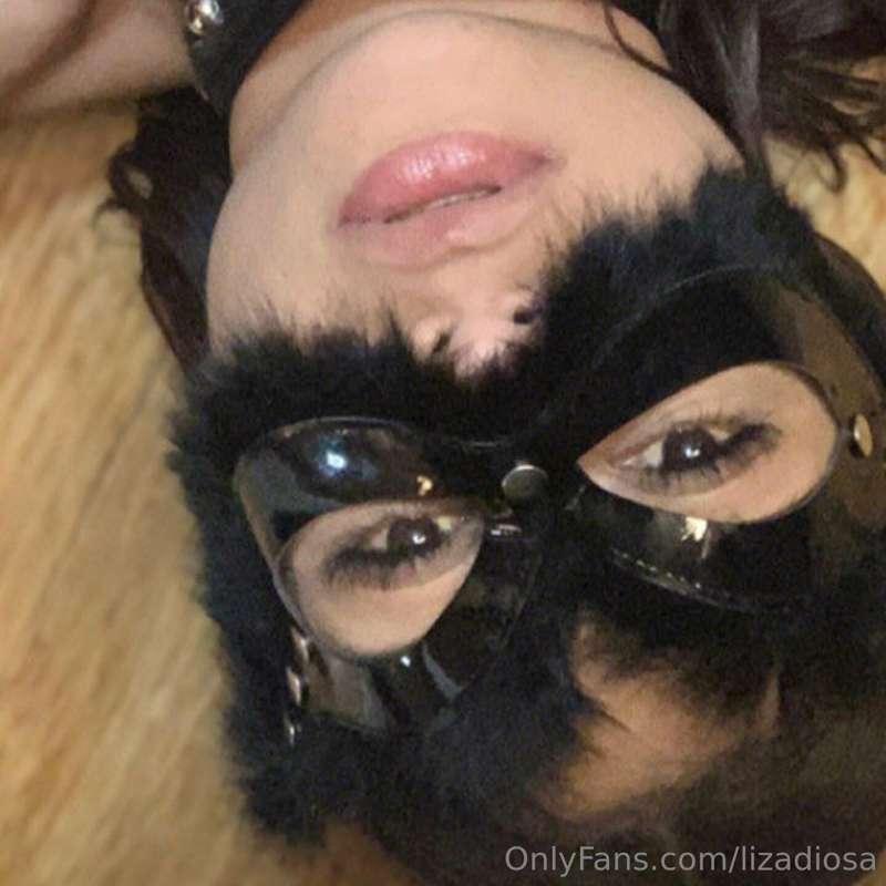 👄