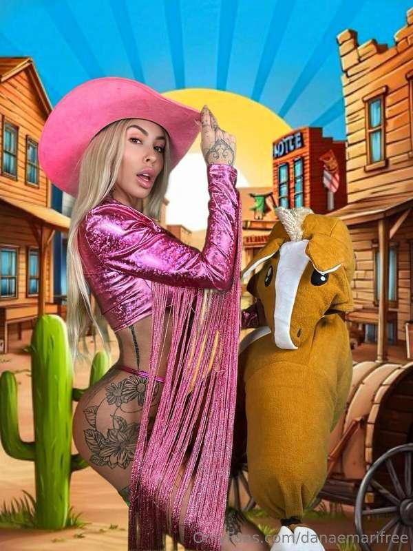 Let's saddle up tonight for a wild ride🌙🔥