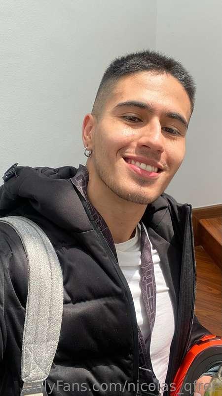 😎