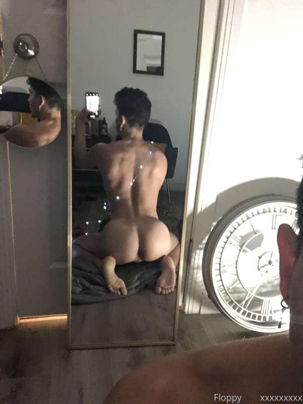 Lemme sit on your face