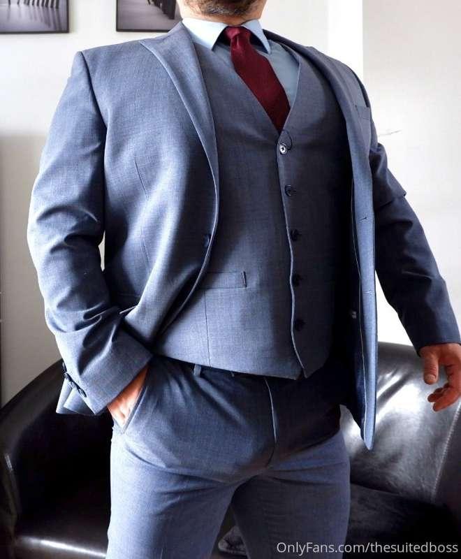 thesuitedboss image #3