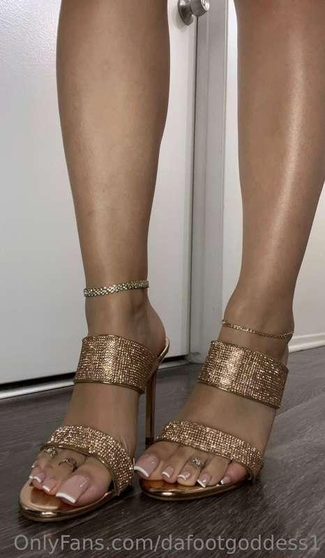 dafootgoddess1 image #1