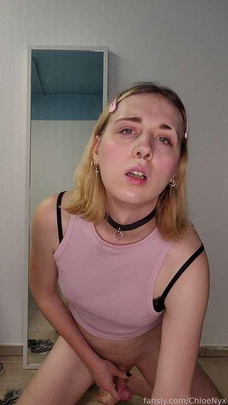 chloenyx image #9