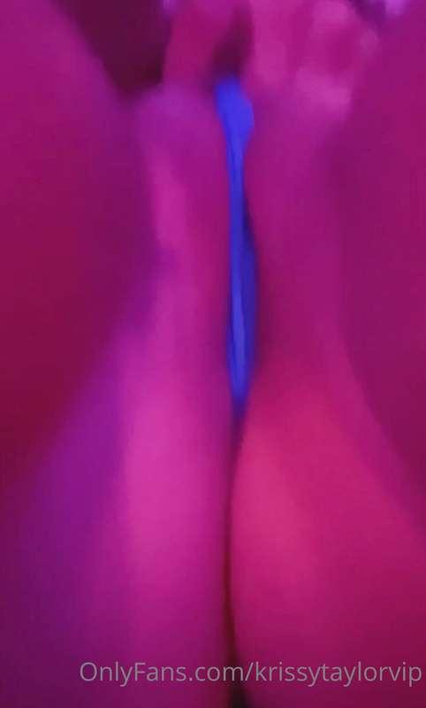 Felt sending out some pussy play content today💦👀 Lets see wh..