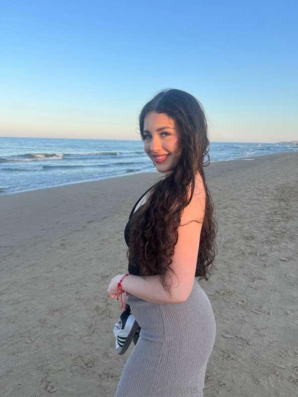 New content 🔥🔥🔥🔥🔥🔥🤤🤤🤤🤤🤤 Nicole Lady with Noa 💓💓