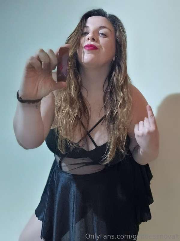 Your little failure deserves to be exposed and ridiculed. Wa..