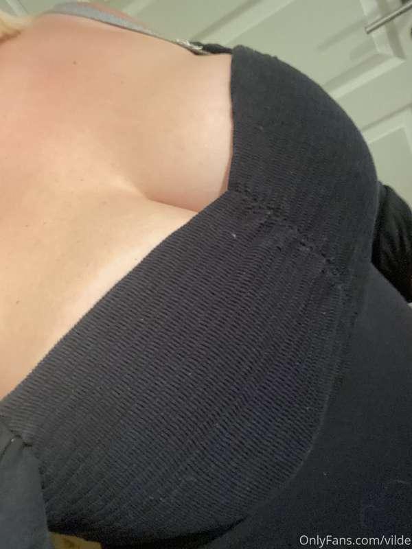 Boobs 😋