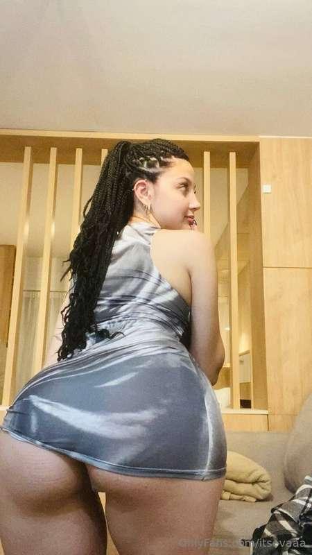 envie d'un truc juste derrière moi 🙈 ça va je rigole... ou p..