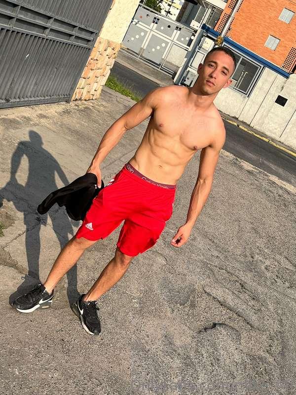 Me gusta mucho el rojo ❤️🤤