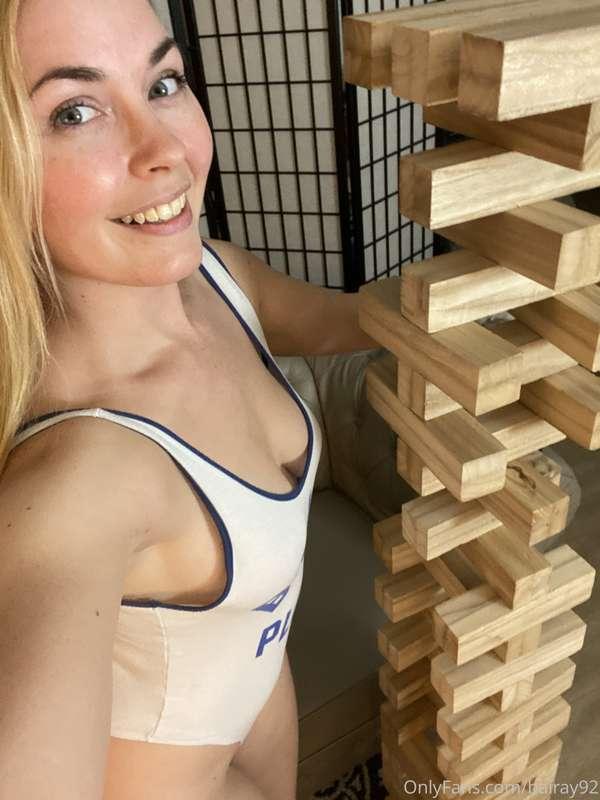 Jenga got pretty crazy last night 😁