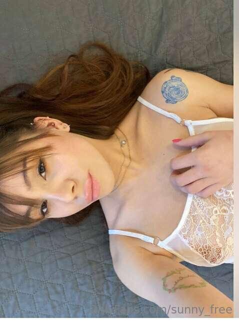 Babygirl @littlenatalie69 just turned 18 and you will be sur..