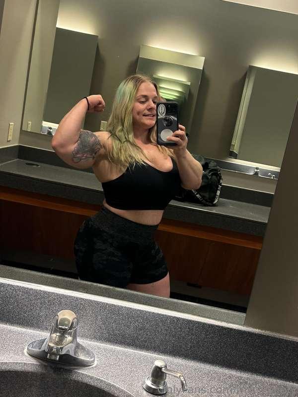miss_beefy main image