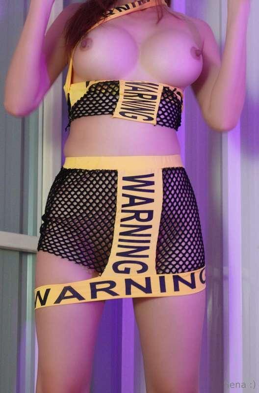 Be aware... I come with a warning label 😈😈