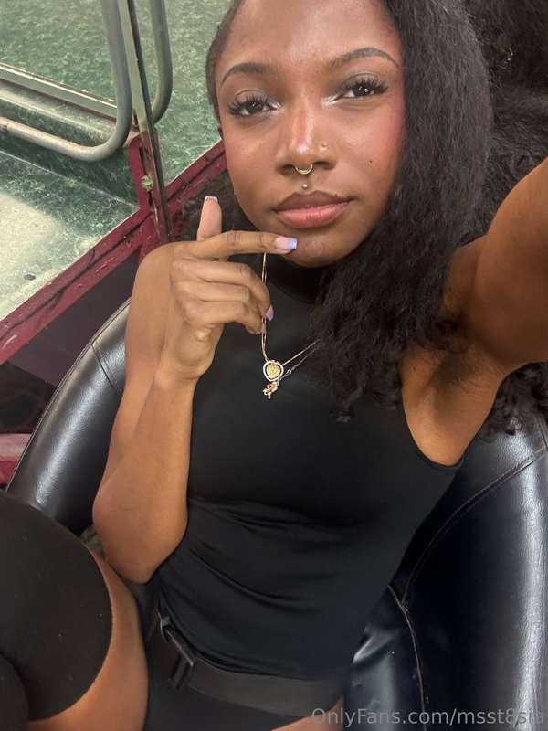 don’t you wanna give me everything I want ? 