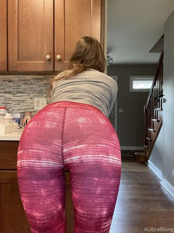 New leggings + new Calvin panties = feeling like a whole new..