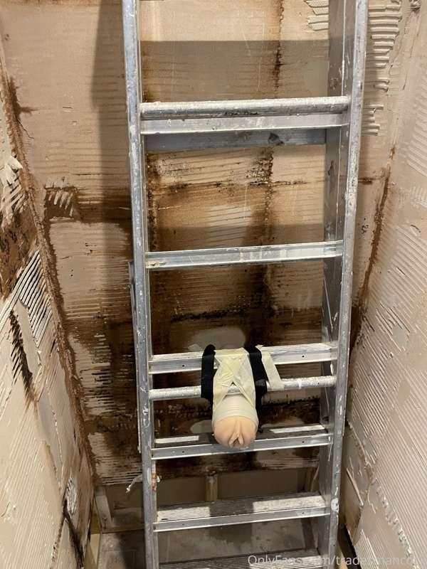 Fleshlight on the building site! Really want to leave it her..