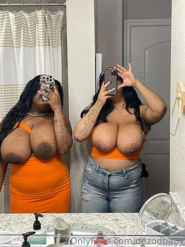 @thebigtitwitch 🧡