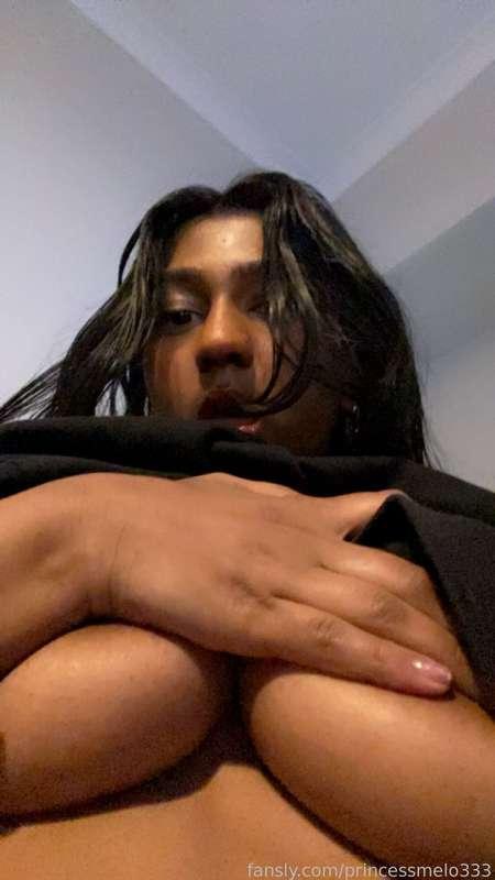 i want you to spank me daddy &lt;3

#fyp #indian #teen #tits #ass #twerk #spit