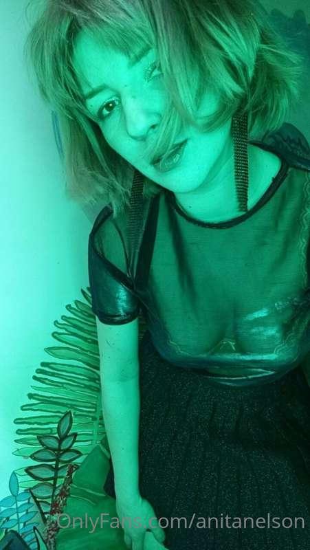 This light turns me on, let's fuck, Dad. 🥰🍡