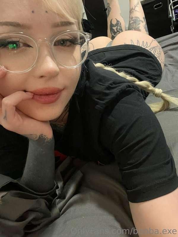 busy girl booty