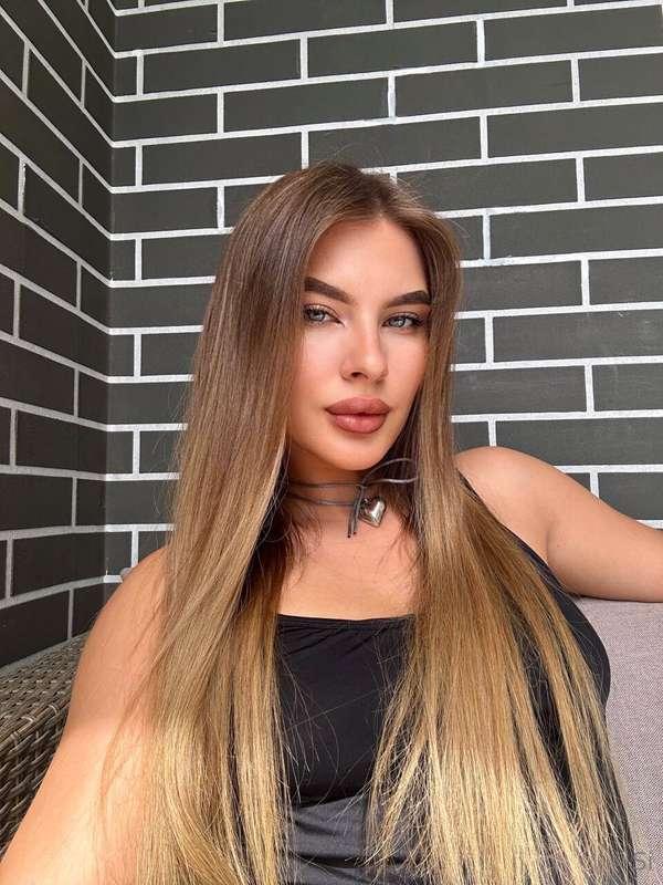 I'm going to the dance💃 and how is your day going? There wil..