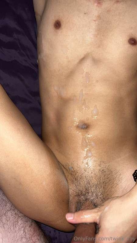 twink_shy image #0