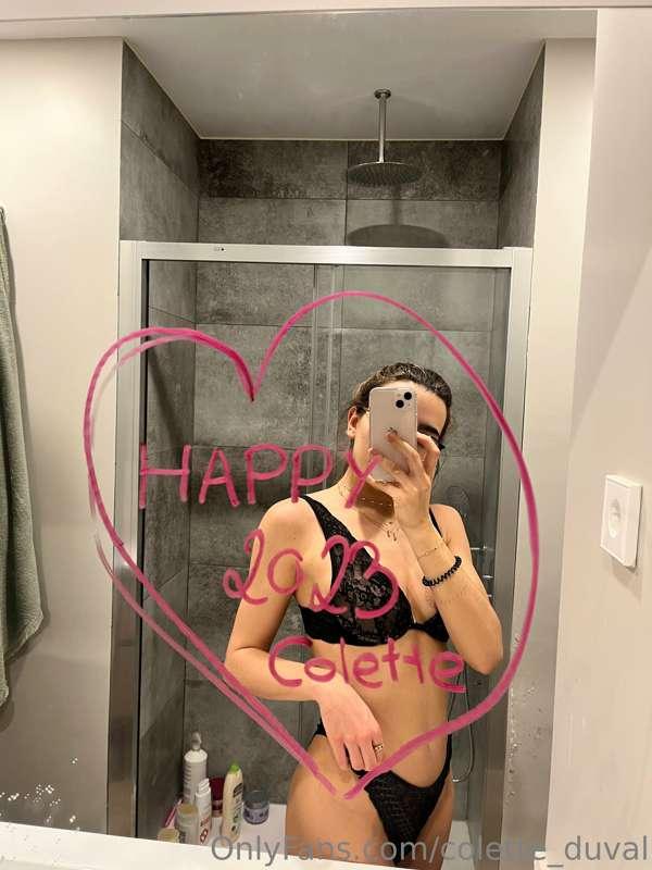 HAPPY NEW YEAR MY LOVE!! 🥳🥳🥳
I wish you the best for this ye..