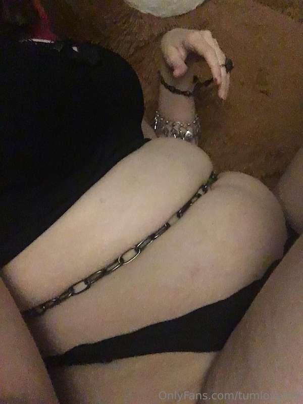 Bouta burst this chain