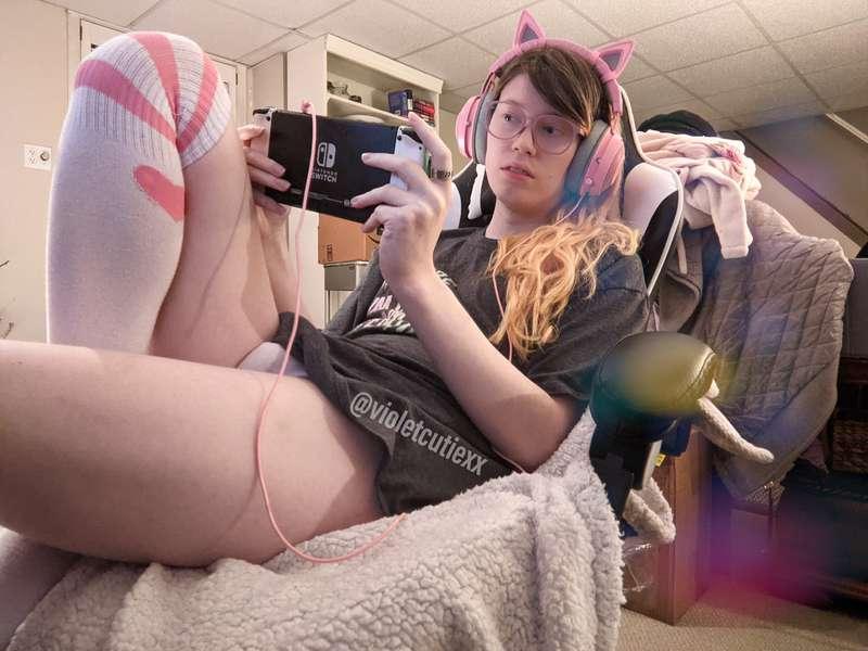 🥰💞 help me afford new games pls