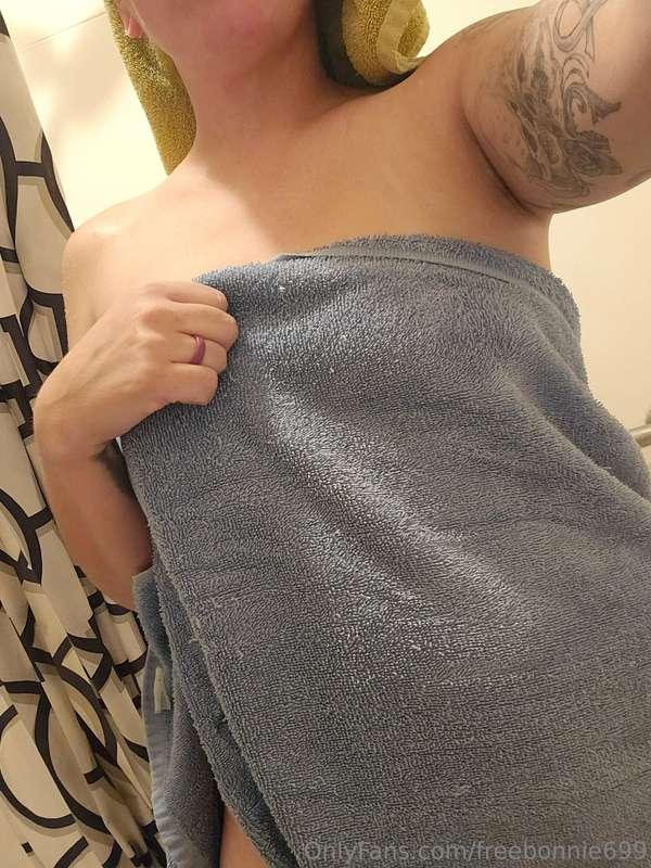 Tip for the towel to drop
