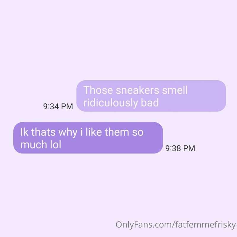 Normally my feet don't really smell, but I have this one pai..