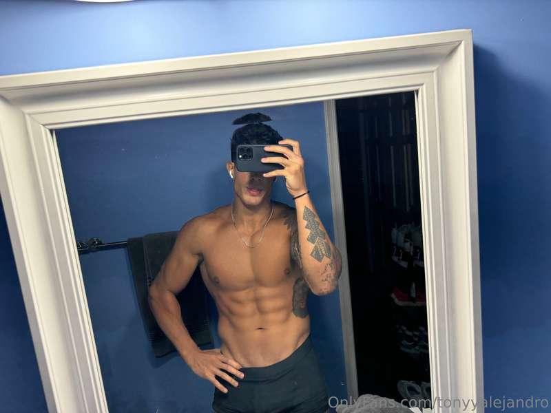 It’s getting hotter in here 💦