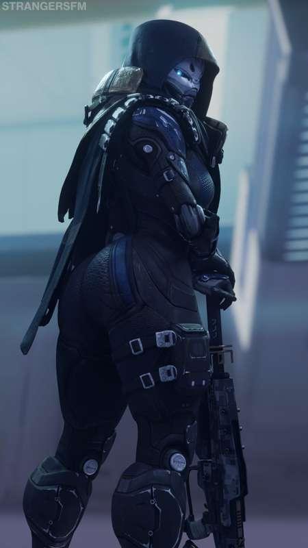 Elsie Bae got Back