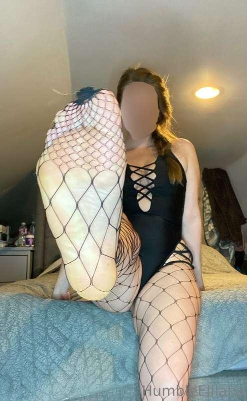 Are you into feet🤨